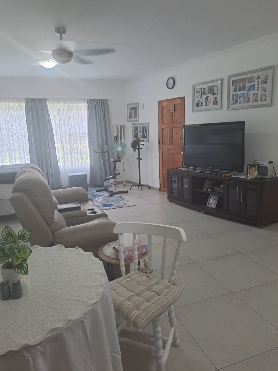 3 Bedroom Property for Sale in Lindequesdrif North West